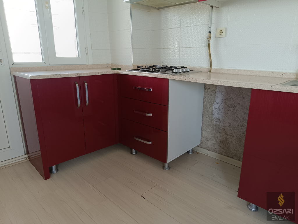 BORNOVA İNÖNÜ MAHALLESİNDE FULL YAPILI FULL DENİZ MANZARALI KİRALIK DAİRE