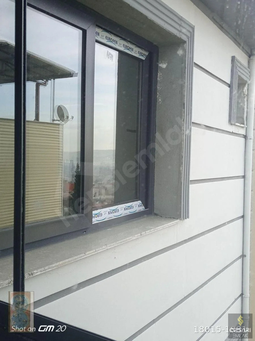 BORNOVA İNÖNÜ MAHALLESİNDE 4 KATLI SATILIK FIRSAT BİNA