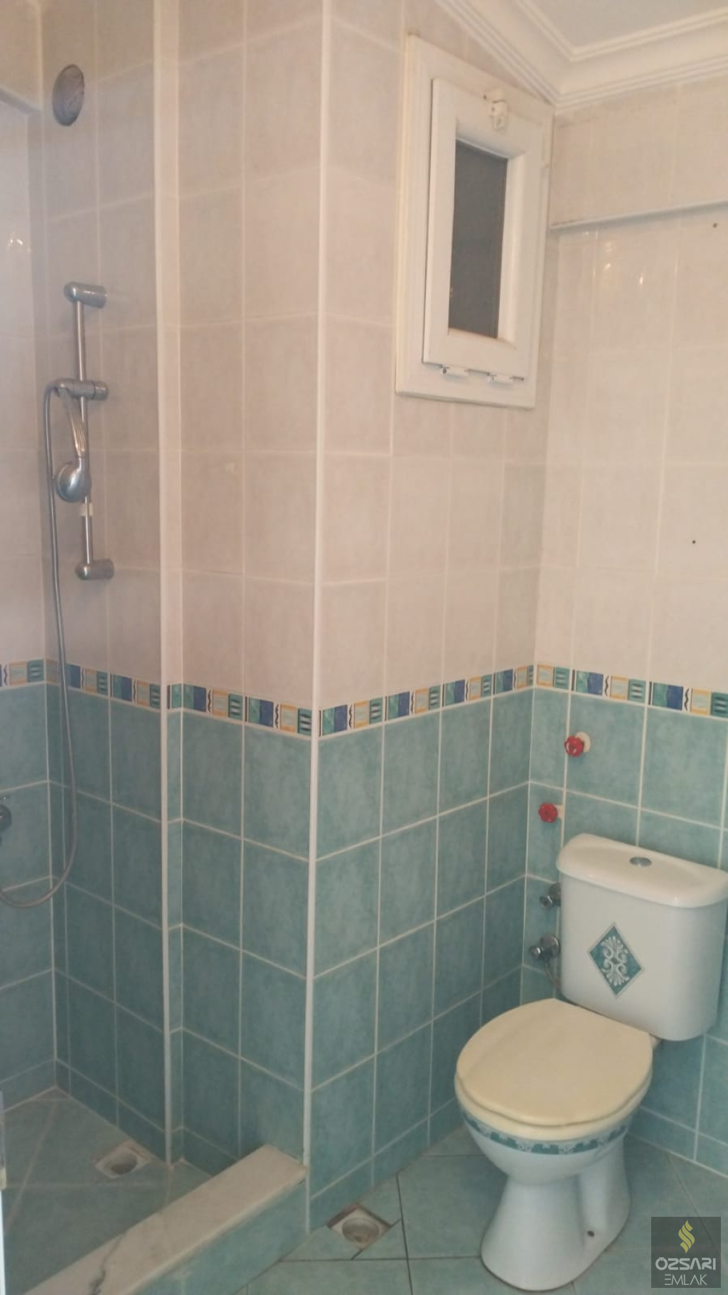 Bornova Atatürk mah. 4+1 kiralık içi yapılı manzaralı Dubleks Daire