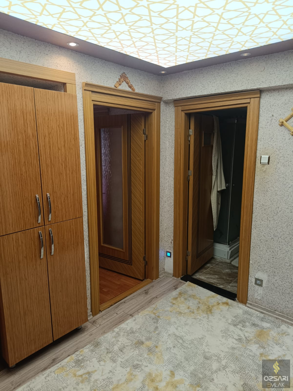 BORNOVA FATİH SULTAN MEHMET CADDESİNDE FULL YAPILI SATILIK DAİRE