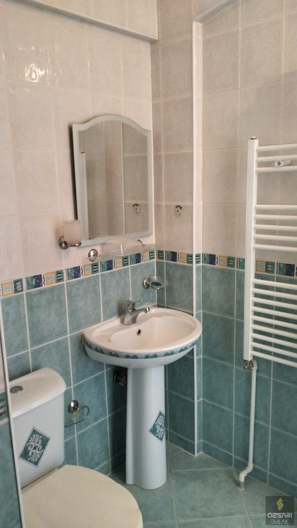 Bornova Atatürk mah. 4+1 kiralık içi yapılı manzaralı Dubleks Daire