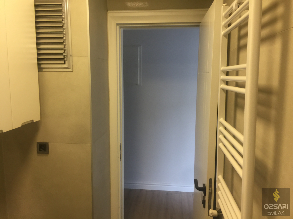 BAYRAKLI ŞEHİR HASTANESİ KARŞISI 2+1 YENİ BİNA KİRALIK DAİRE