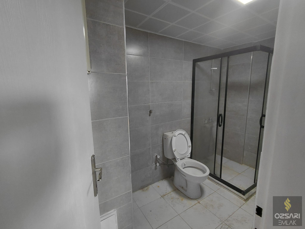 BORNOVA EVKA 4 FULL YAPILI GÜNEY CEPHE DOĞALGAZLI 3+1 KİRALIK DAİRE