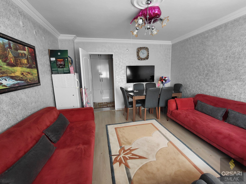 BORNOVA EVKA4 FULL YAPILI GÜNEYCEPHE 2+1 SATILIK DAİRE