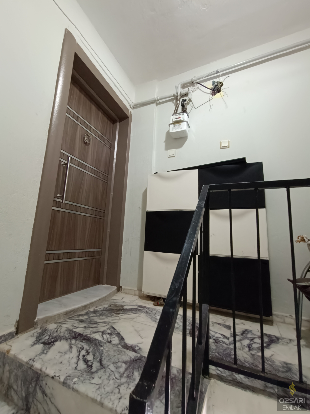 BORNOVA İNÖNÜ MAHALLESİNDE FULL YAPILI FULL DENİZ MANZARALI KİRALIK DAİRE