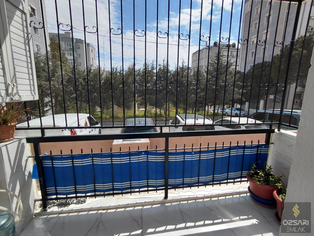 BORNOVA EVKA4 FULL YAPILI GÜNEYCEPHE 2+1 SATILIK DAİRE