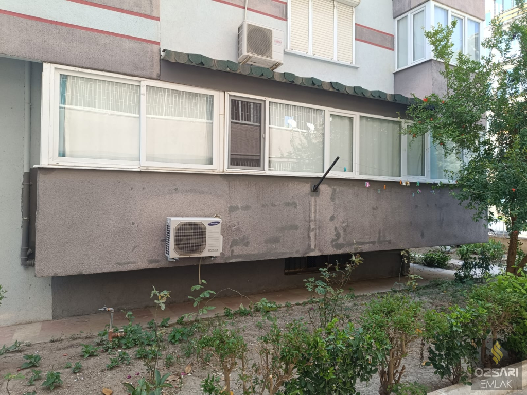 BORNOVA FATİH SULTAN MEHMET CADDESİNDE FULL YAPILI SATILIK DAİRE