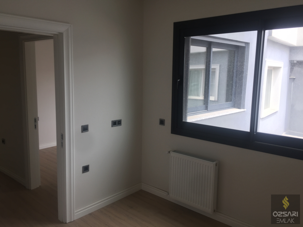 BAYRAKLI ŞEHİR HASTANESİ KARŞISI 2+1 YENİ BİNA KİRALIK DAİRE