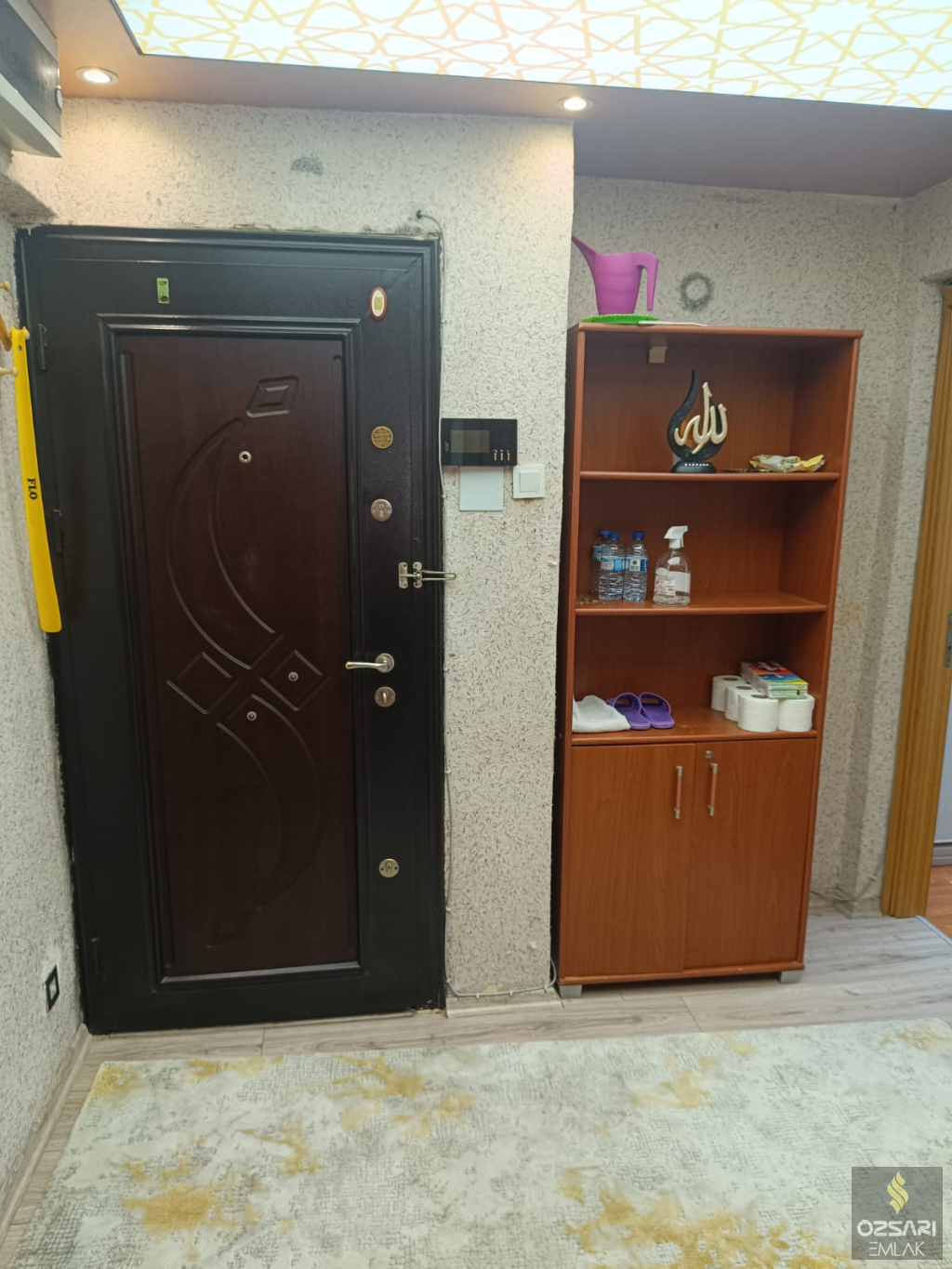BORNOVA FATİH SULTAN MEHMET CADDESİNDE FULL YAPILI SATILIK DAİRE