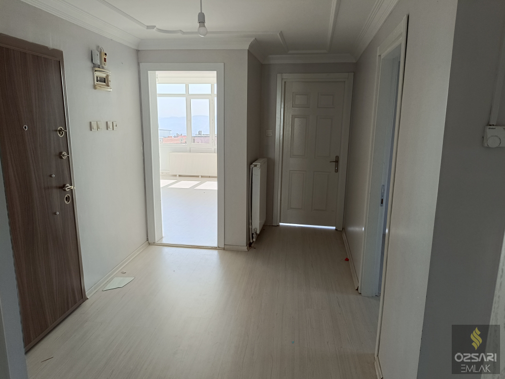 BORNOVA İNÖNÜ MAHALLESİNDE FULL YAPILI FULL DENİZ MANZARALI KİRALIK DAİRE