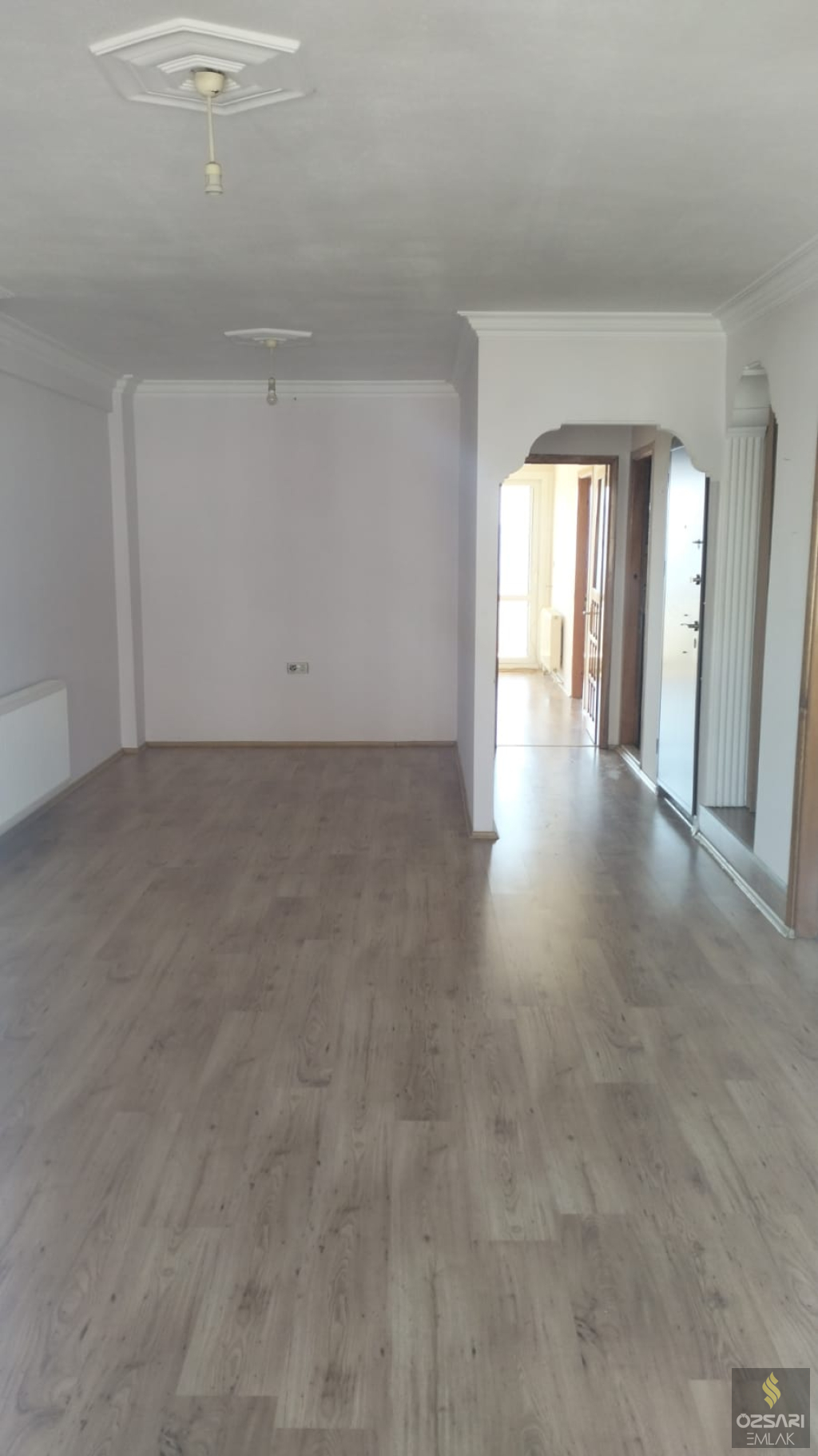 Bornova Atatürk mah. 4+1 kiralık içi yapılı manzaralı Dubleks Daire