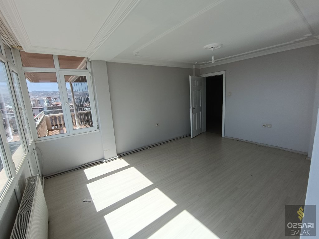 BORNOVA İNÖNÜ MAHALLESİNDE FULL YAPILI FULL DENİZ MANZARALI KİRALIK DAİRE