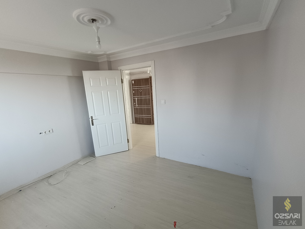 BORNOVA İNÖNÜ MAHALLESİNDE FULL YAPILI FULL DENİZ MANZARALI KİRALIK DAİRE