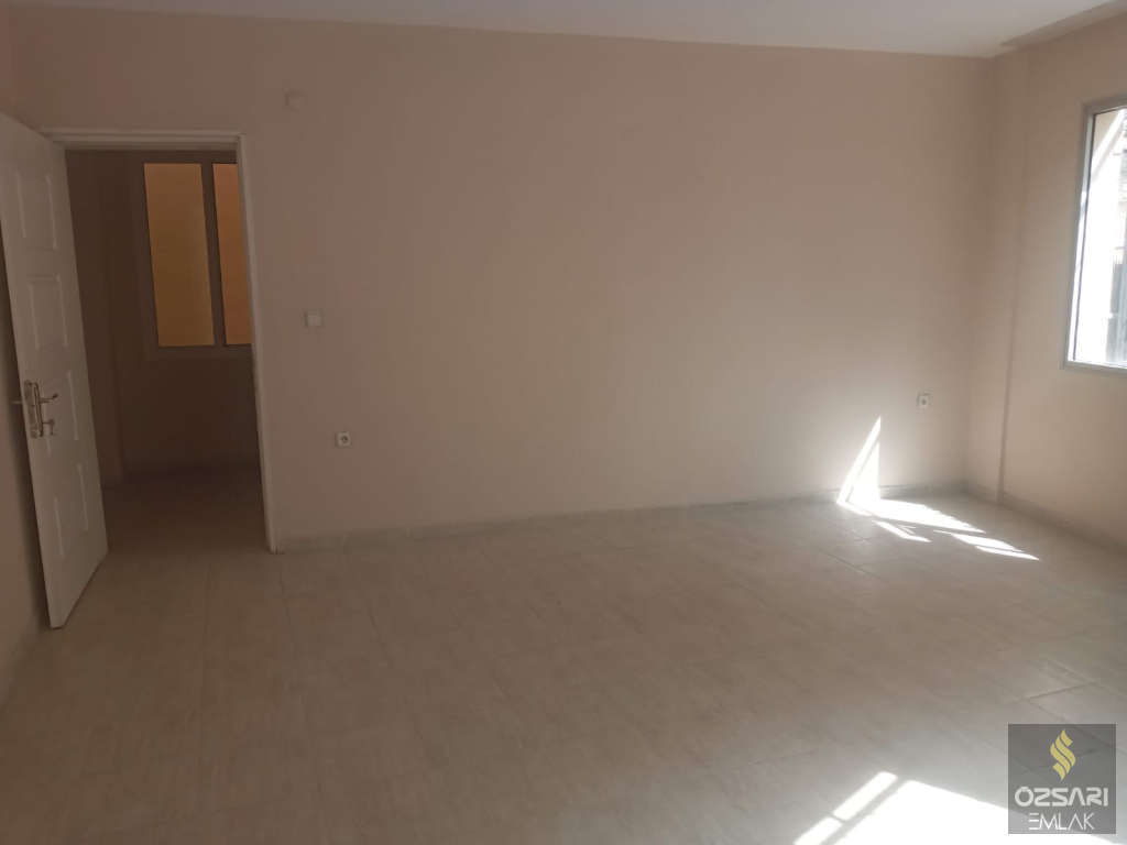 ALTINDAĞDA RESMİ İKİ KAT İMARLI SATILIK BİNA