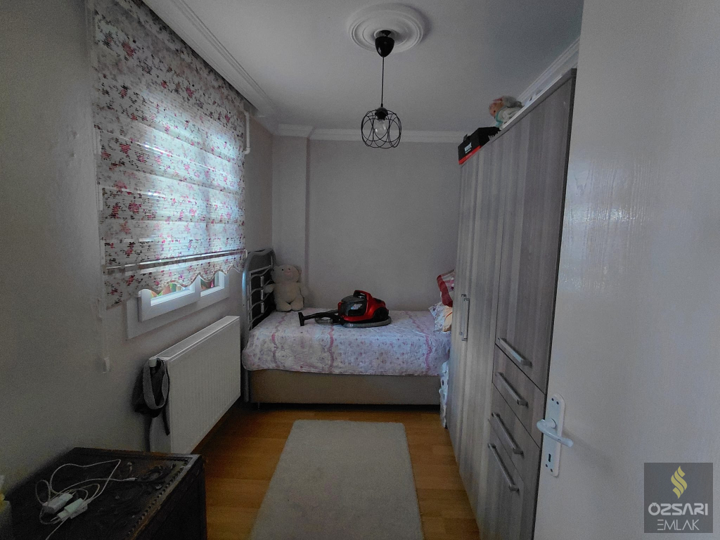 BORNOVA EVKA 4 2+1 DOĞALGAZLI SATILIK DAİRE