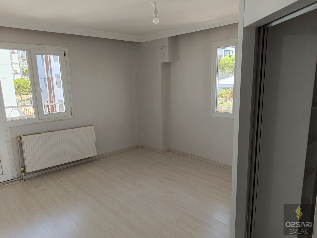 BORNOVA İNÖNÜ MAHALLESİNDE FULL YAPILI FULL DENİZ MANZARALI KİRALIK DAİRE