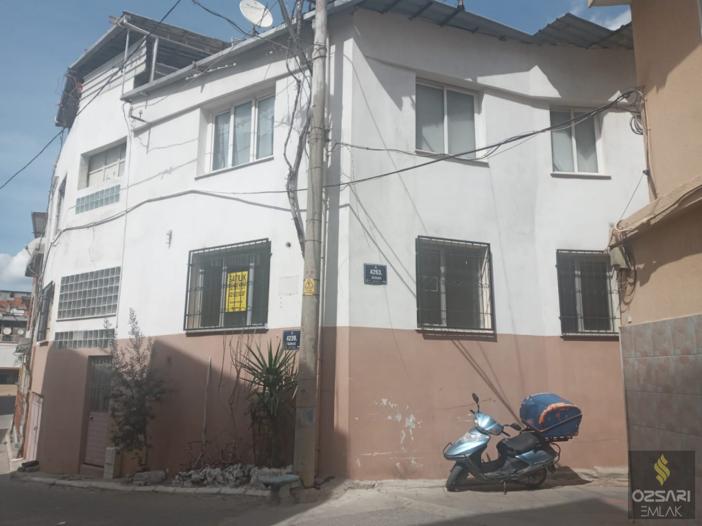 ALTINDAĞDA RESMİ İKİ KAT İMARLI SATILIK BİNA